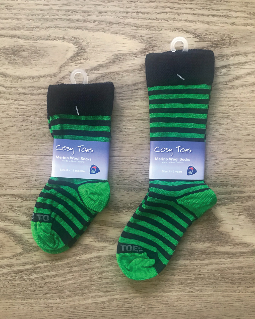 Baby Merino Socks – Navy/Lime Long