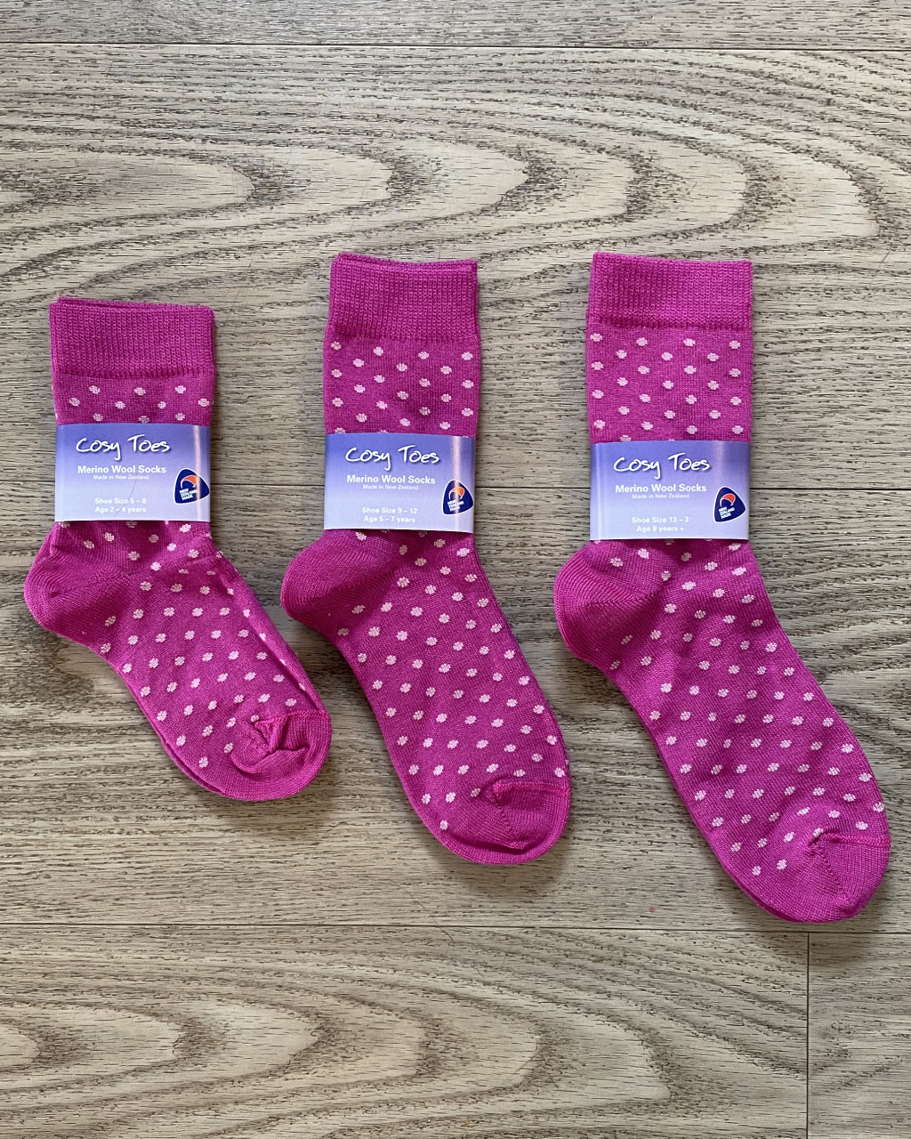 Kids Merino Socks – Berry/White Dot Crew